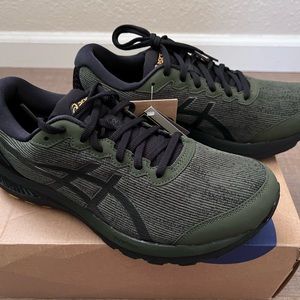 ASICS Gel-Cumulus 22 G-TX men running shoe size 9 NWT